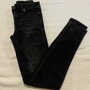 American Eagle Black Skinny Jeans